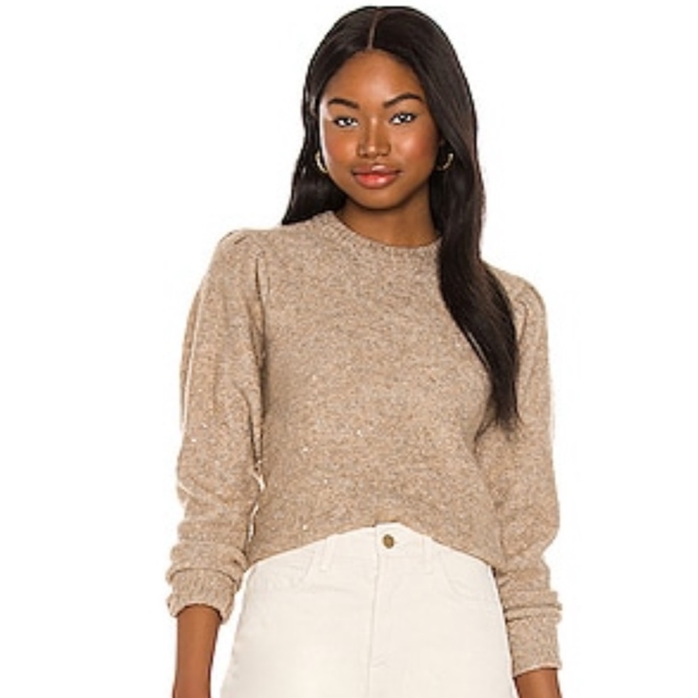 NWOT ASTR the Label Dorothy Puff Sleeve Sweater, Champagne